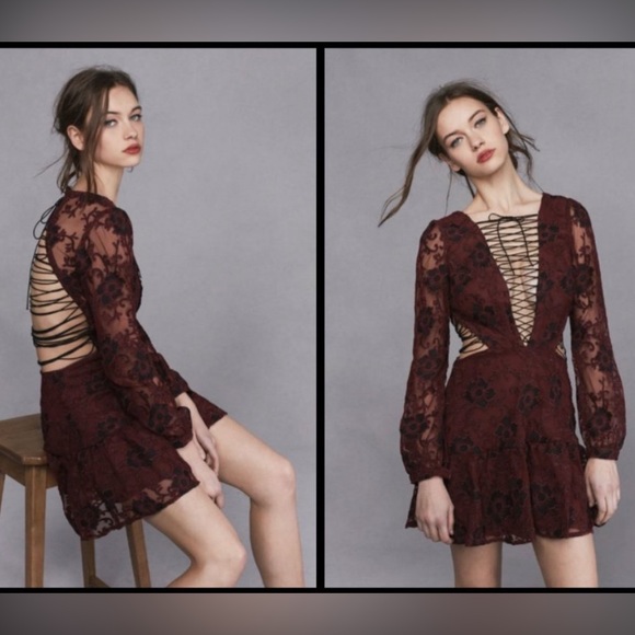 FOR LOVE AND LEMONS | Jolene Lace-Up Burgundy Dress Size S - Host Pick! - Picture 4 of 14